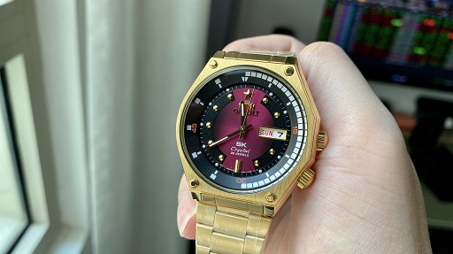 So sánh đồng hồ Seiko và Orient - Nên mua đồng hồ hãng nào?