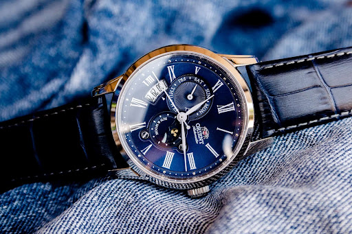 Tổng hợp 7+ mẫu đồng hồ Orient mặt xanh nổi tiếng nhất hiện nay 