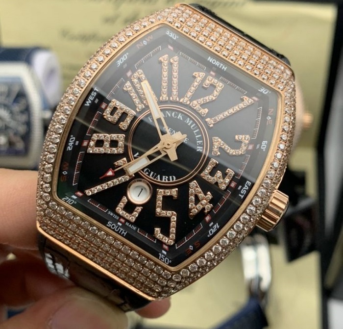 Đồng hồ Franck Muller Fake 1 giá bao nhiêu?