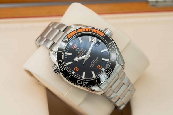 Giới thiệu đồng hồ Omega Seamaster Professional 600M