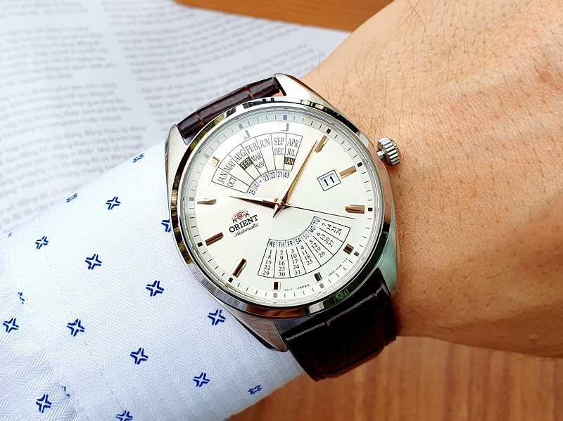 Những mẫu đồng hồ Orient lịch vạn niên phổ biến nhất